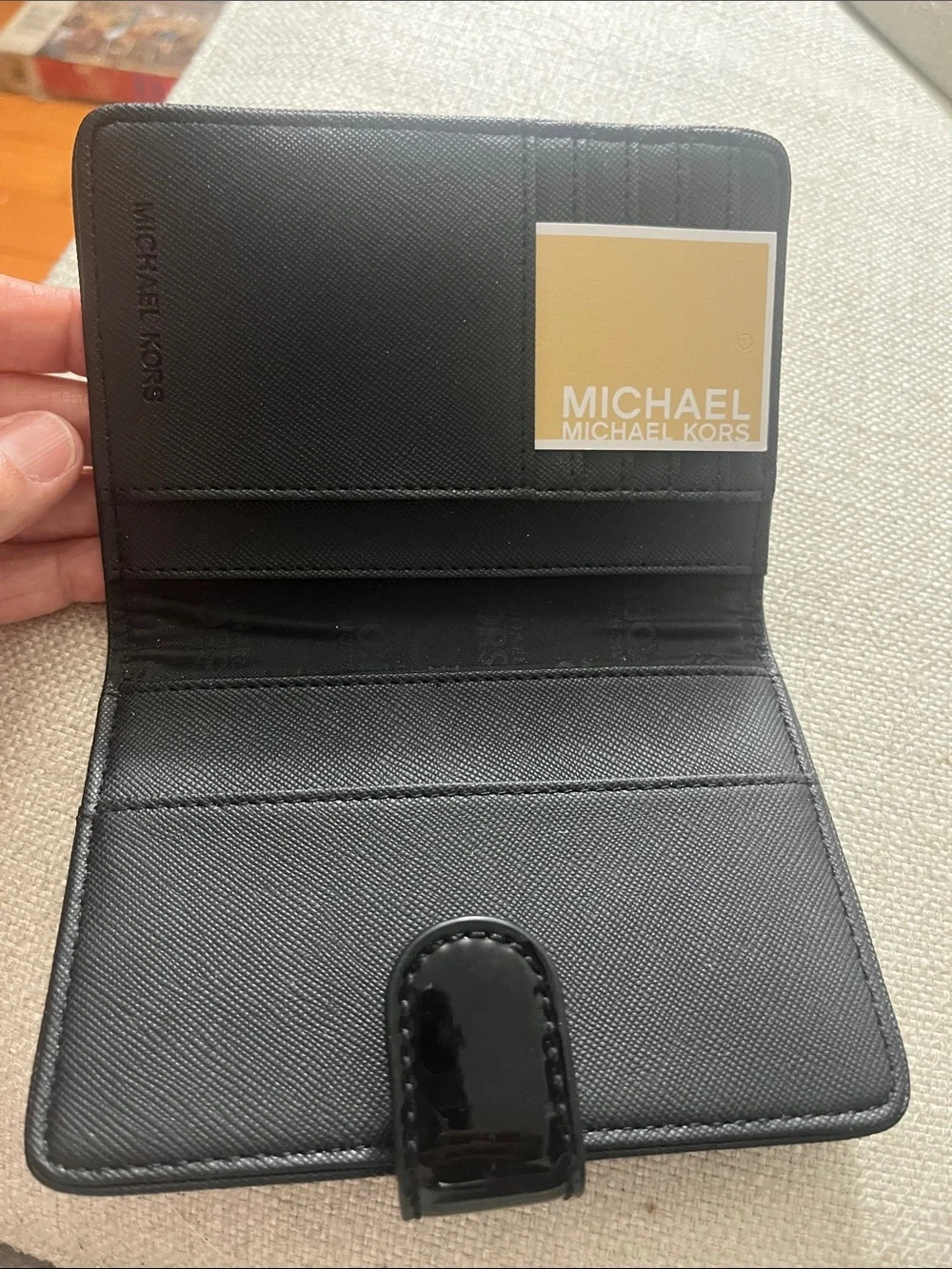 Michael Kors Black Patent leather jet set passport case credit cards NEW